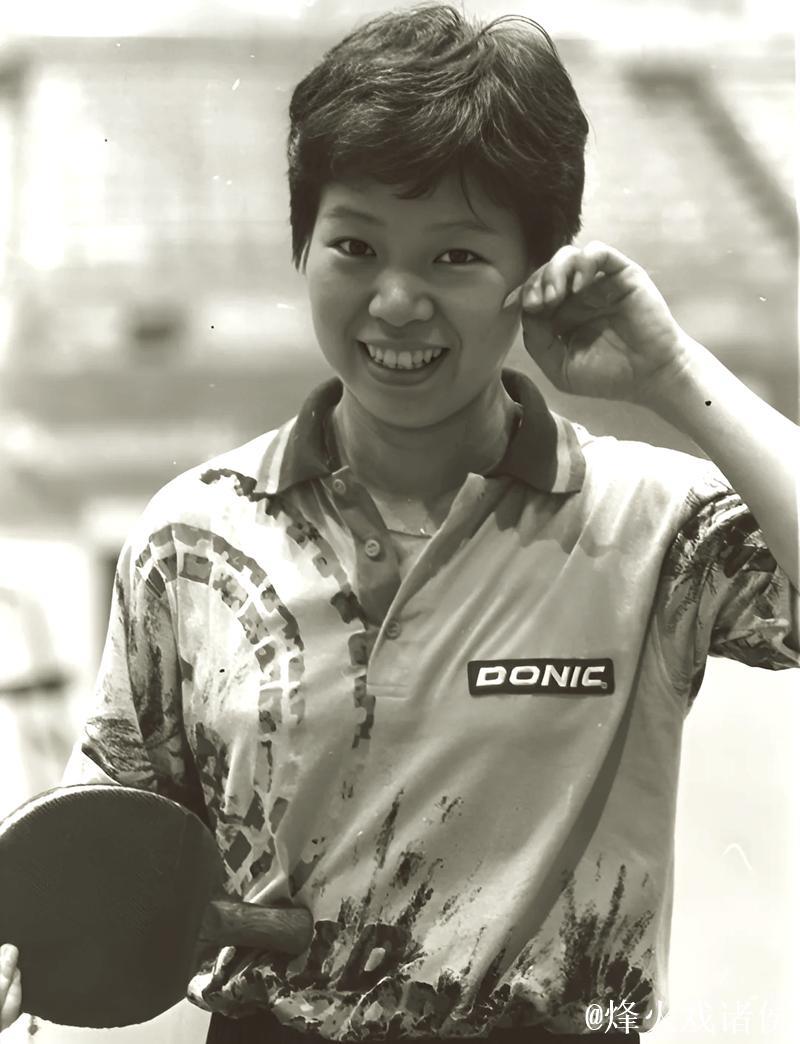 62岁倪夏莲说回到球场就像小姑娘了